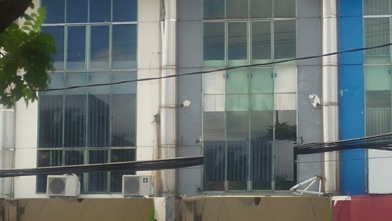 Ruko Pusat Kota Strategis di Jl Kusuma Bangsa, Surabaya