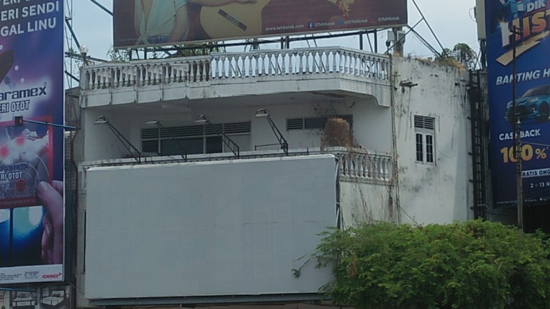 Ruko Strategis di Jl Gemblongan Dekat Tunjungan, Surabaya Pusat