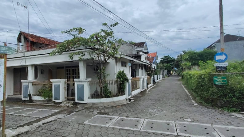 RUMAH LOKASI STRATEGIS DEKAT KAMPUS, CONDONGSARI, CONDONGCATUR, SLEMAN