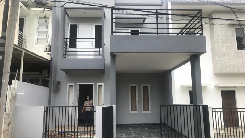 Dijual Rumah Bagus Di Regency Melati Mas, BSD Tangerang Selatan