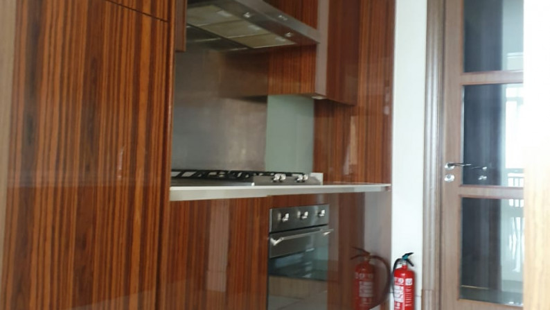 Dijual Apartemen di Permata Hijau