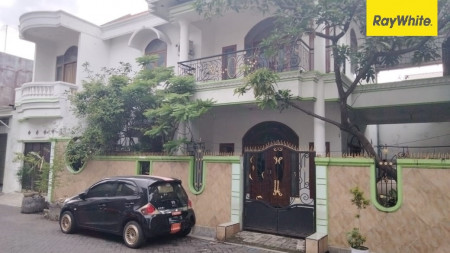 Rumah 2 lantai di Nol Jalan Kenjeran, Surabaya