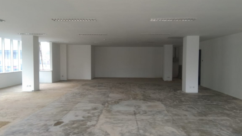 Dijual 2 Unit Gedung Perkantoran One Wolter Place di Jl. Woltermongonsidi Kebayoran Baru