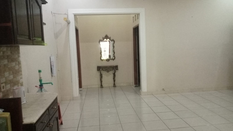 rumah bagus di jl saidi cipete