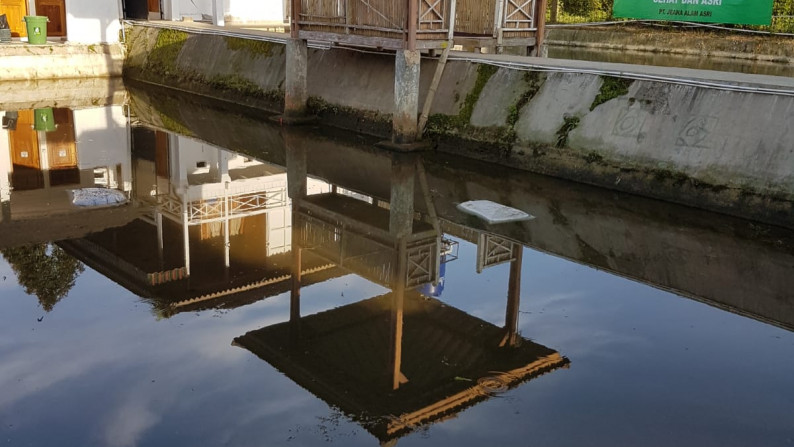 Jual Cepat Tanah dan Bangunan Villa 2 lantai - Rumah Panggung dan Peternakan