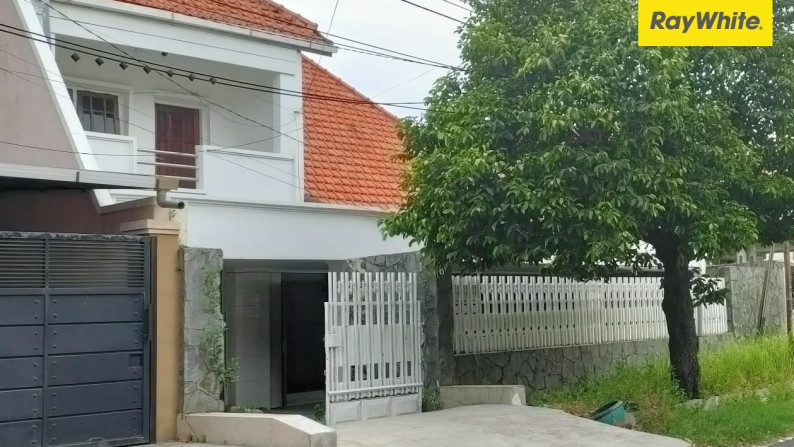Rumah 2 lt di Jalan Pahang, Surabaya