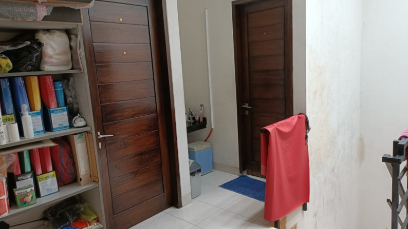 Dijual Rumah Tinggal Daerah Green Ville, Jakarta Barat