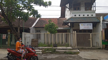 Rumah Disewa Manukan Tengah Tandes Surabaya