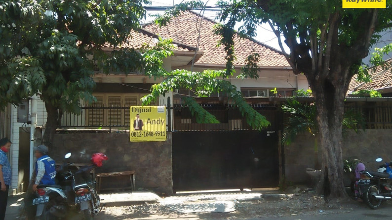 Rumah Pusat Kota di Jl Kalianyar, Surabaya