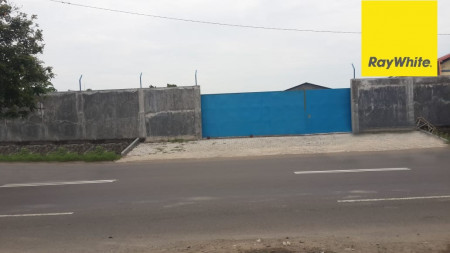 Gudang di Raya Prambon, Sidoarjo