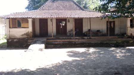 TANAH SELUAS 920 METER PERSEGI DEKAT BALAI DESA SANDEN, KLATEN