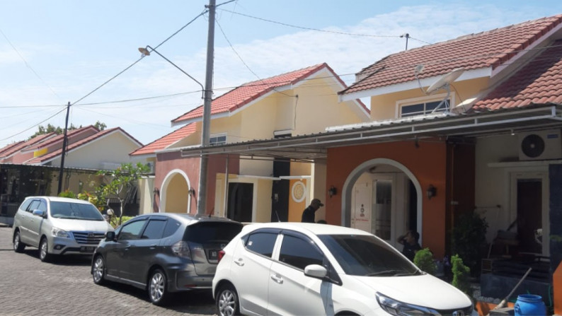 RUMAH MINIMALIS 2 KAMAR DI PERUMAHAN PENY REGENCY, SOLO