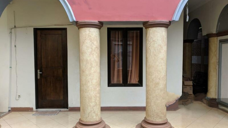 Hot Offer. Rumah Bagus Kencana Loka, Bsd City