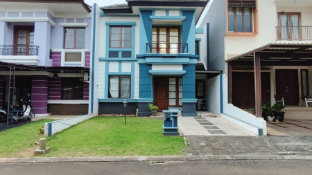 Rumah Bagus Delatinos, Bsd City