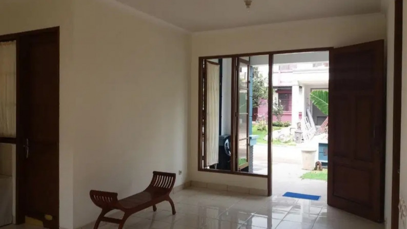 Rumah Bagus Delatinos, Bsd City