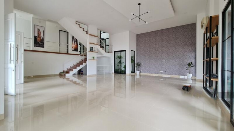 Best Price. Rumah Bagus Puspita Loka, BSD City