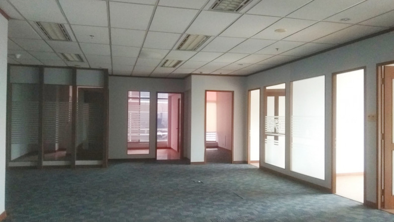 DISEWA OFFICE SPACE PLAZA ASIA KEBAYORAN BARU