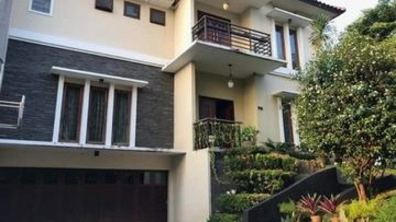 dijual rumah di area panorama jatipadang jakarta selatan, rapih, strategis, siap huni, kondisi rapih