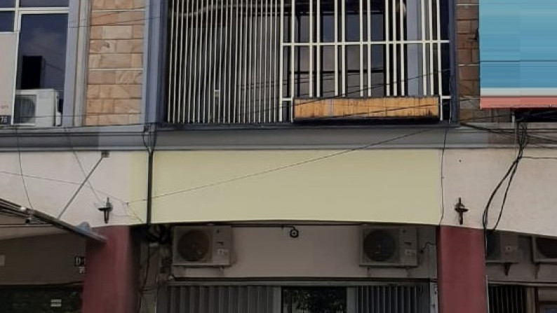 Ruko Siap Huni Strategis di Grand Sungkono, Surabaya