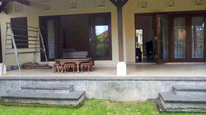 Rumah Berasa Villa di Perum Putra Bali Hill Nusa Dua, Jimbaran - Bali, Dekat Airport & Hotel, Siap Huni