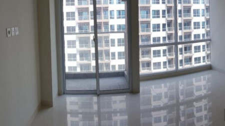 DI JUAL APARTEMEN GREEN SEDAYU HADAP KOLAM RENANG *0032-JOE