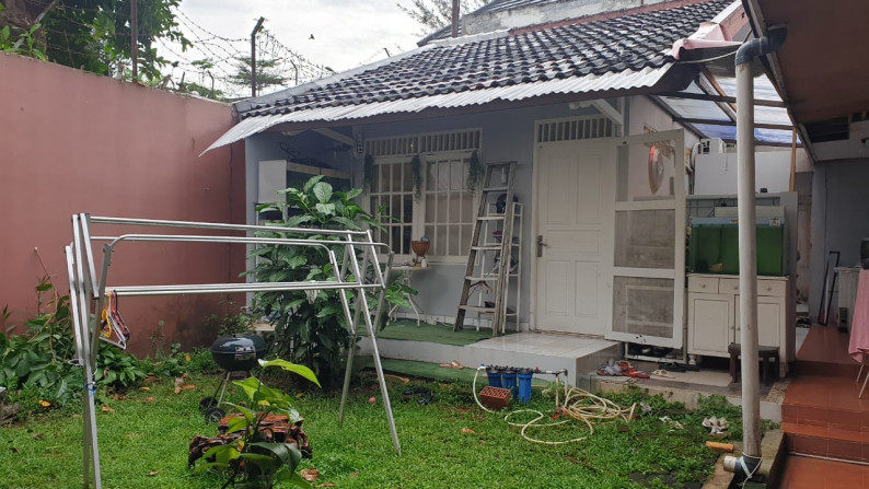 Rumah Siap Huni dan Strategis @Kutilang, Bintaro