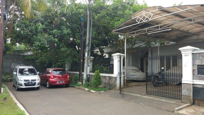 Rumah Siap Huni, Lokasi Strategis, dan Hunian Nyaman @Jakarta Selatan