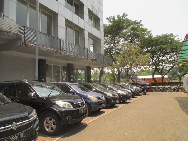 disewa ruko sangat strategis lokasi prima sebelah mall teraskota bsd city, area pusat bisnis, terdepan, ramai dilalui transportasi , di cbd bidex bsd