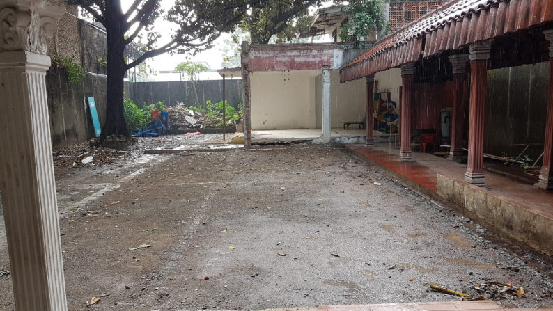 Rumah Hitung Tanah dan Lokasi Strategis @Mampang Prapatan