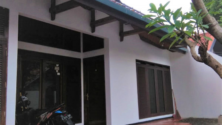 Rumah Siap Berada Ditengah Kota Jakarta @Sungai Sambas, Kebayoran Baru