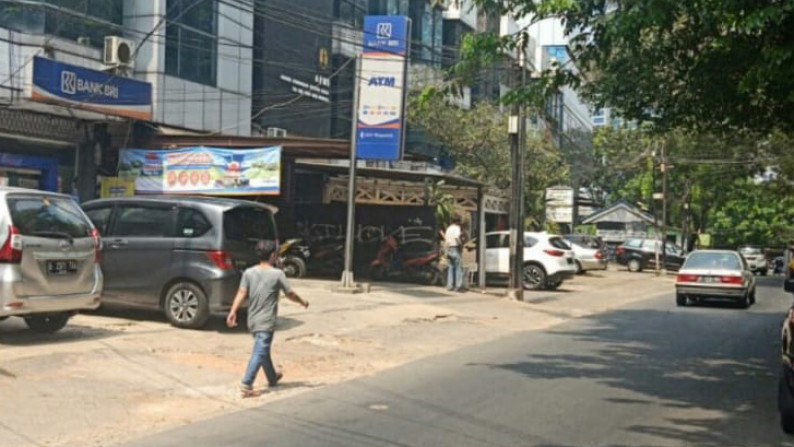 Ruko 4 Lantai, Siap Pakai, dan Lokasi Strategis @Gandaria, Kebayoran Lama