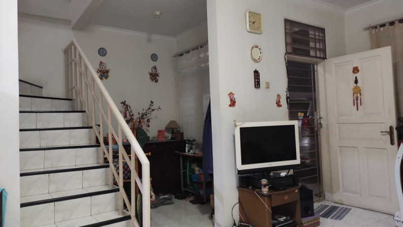 DI JUAL RUMAH DI TAMAN PALEM LESTARI *0030-HOSPIO