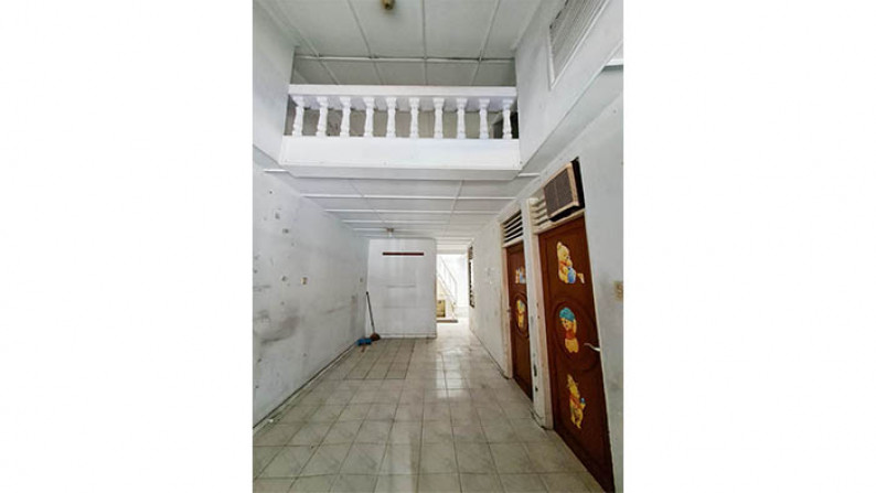 Rumah Gading Indah Utara, Luas 6x15m2