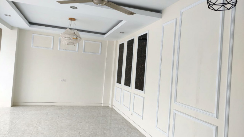 RUMAH CANTIK MINIMALIS DALAM PERUMAHAN PREMIUM CITRA GRAND MUTIARA