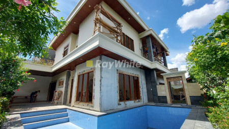 Rumah Asri Brand New Ada Private Pool Dalam Komplek Tenang Di Lebak Bulus