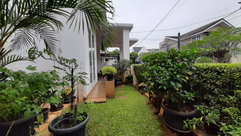 Rumah HOOK, Siap Huni dan Hunian Asri @Kucica, Bintaro