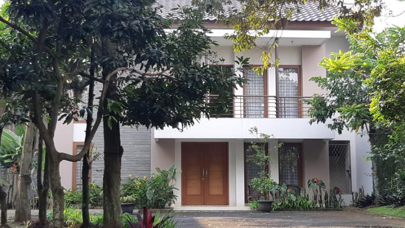 Dijual rumah di Sariwangi