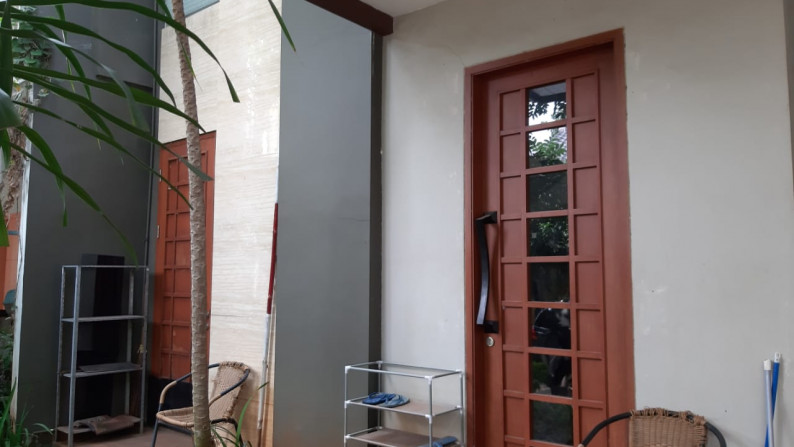 Rumah Minimalis, Exterior dan Interior Elegan, Hunian Nyaman @Mahagoni Park, Bintaro