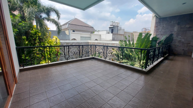 luxury house for rent in pondok indah