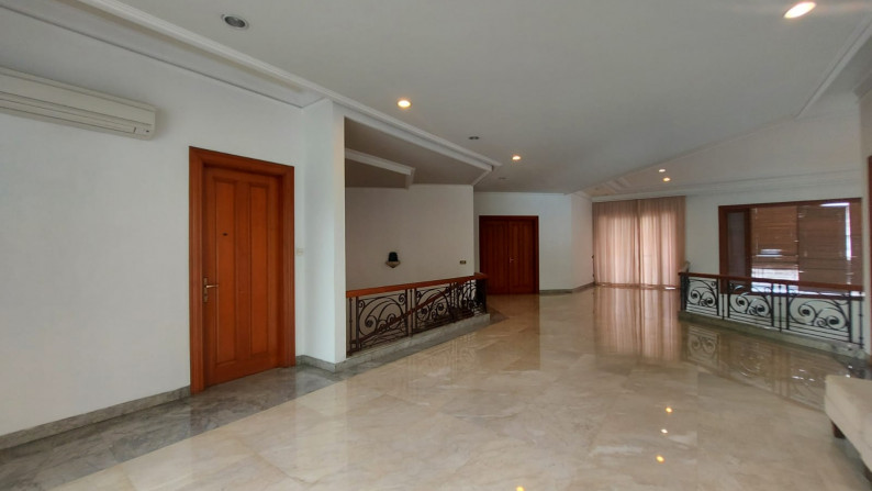 luxury house for rent in pondok indah