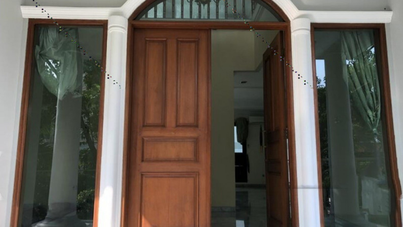 rumah mewah di alam asri pondok indah