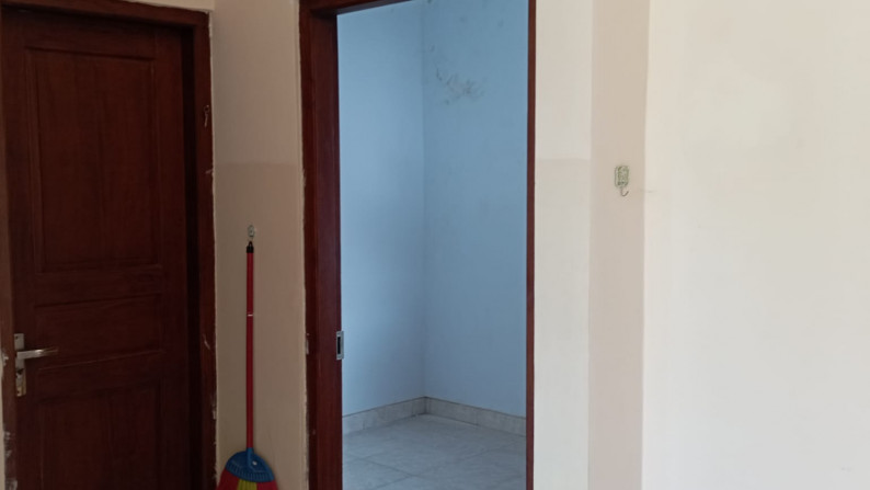 RUMAH 3 KAMAR DENGAN FURNITURE DI PERUMAHAN PESONA ANINDYA, SLEMAN