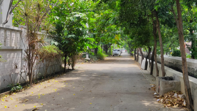 Rumah hoek 2 lantai, Lokasi OK di Kelapa Gading Jakarta Utara