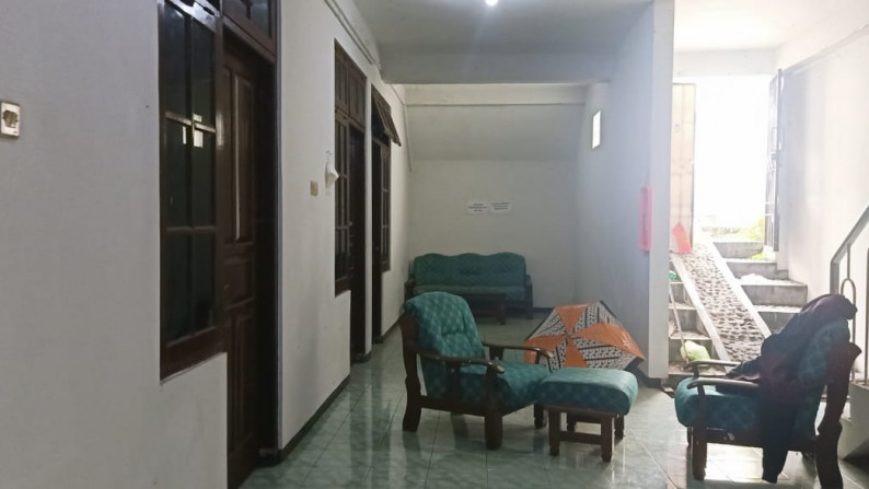 Rumah Kost depan Universitas Cokroaminoto, Kodya Yogyakarta