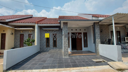 Rumah Brand New Harga Murah Dalam Town House Di Limo Cinere