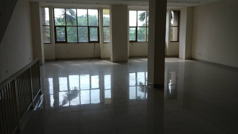 Dijual Ruko Gandeng di Golf Lake Cengkareng