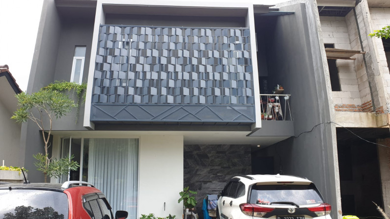 Rumah Brand New bagus, nyaman siap huni dalam Cluster