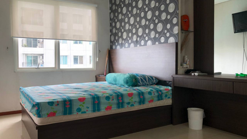 FOR RENT : Thamrin Residence 2 BR 65m2 Fully Furnished