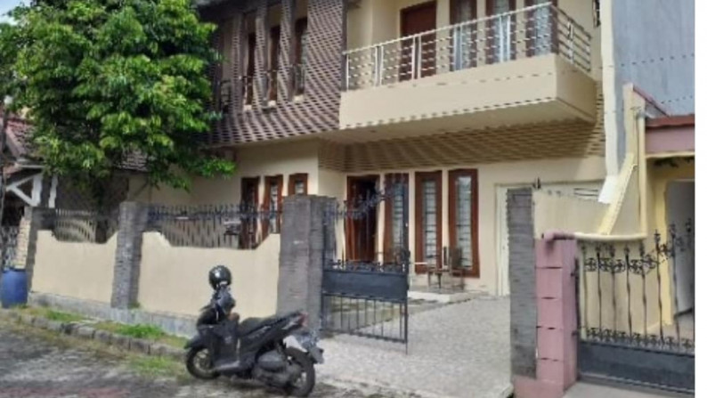 RUMAH 5 KAMAR DI TAMAN GRIYA INDAH DEKAT SMA 2 DAN MIROTA GODEAN