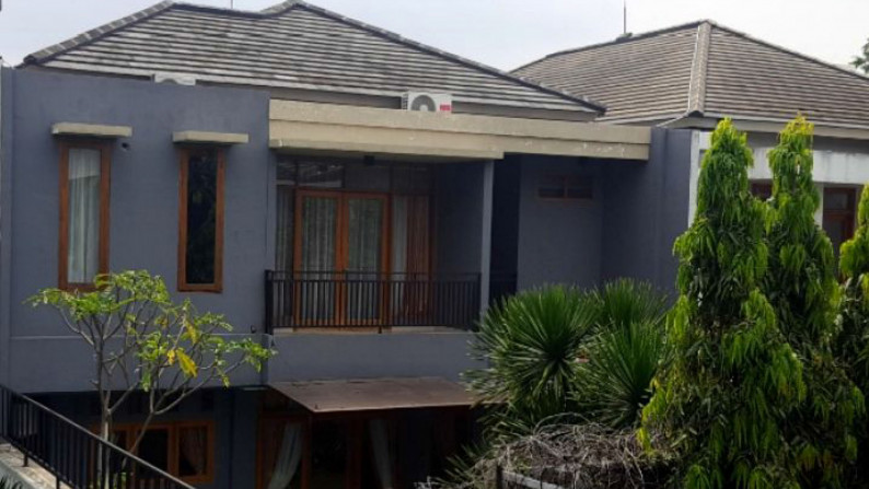 Rumah MEWAH, Siap Huni dan Strategis @Jl Kemang Selatan